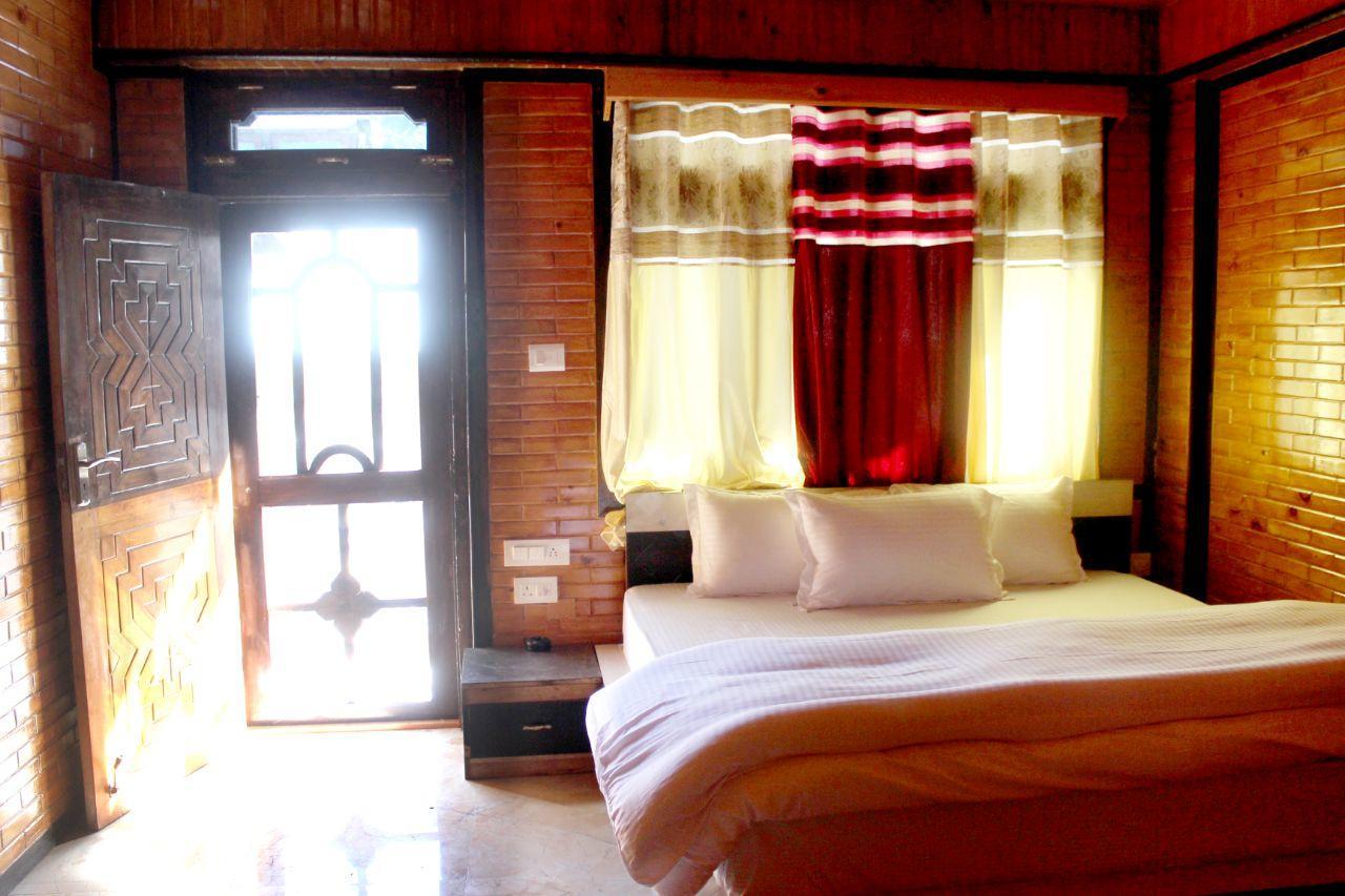 Hotel Uttarayan Sangla Экстерьер фото